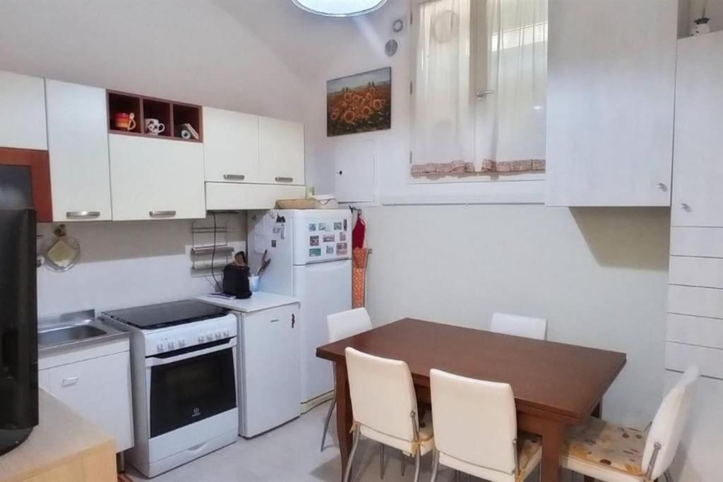 Cavour 130 Apartment Siena Luaran gambar